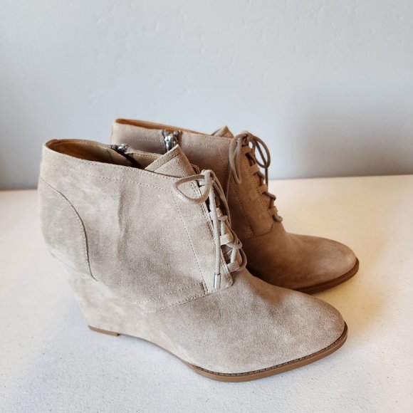 Franco Sarto Bootie "NEW" - Picture 5 of 14